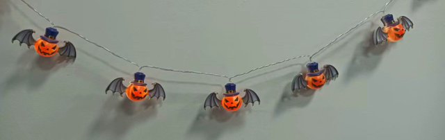 3×AAバッテリーボックスを備えた10ピースのバットキャップストリングライト、屋内/屋外で使用するための不気味なハロウィーンの装飾照明