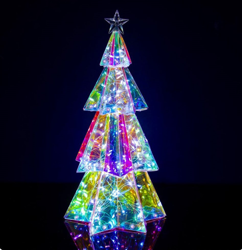 ファントムカラーダイヤモンド クリスマス ツリー