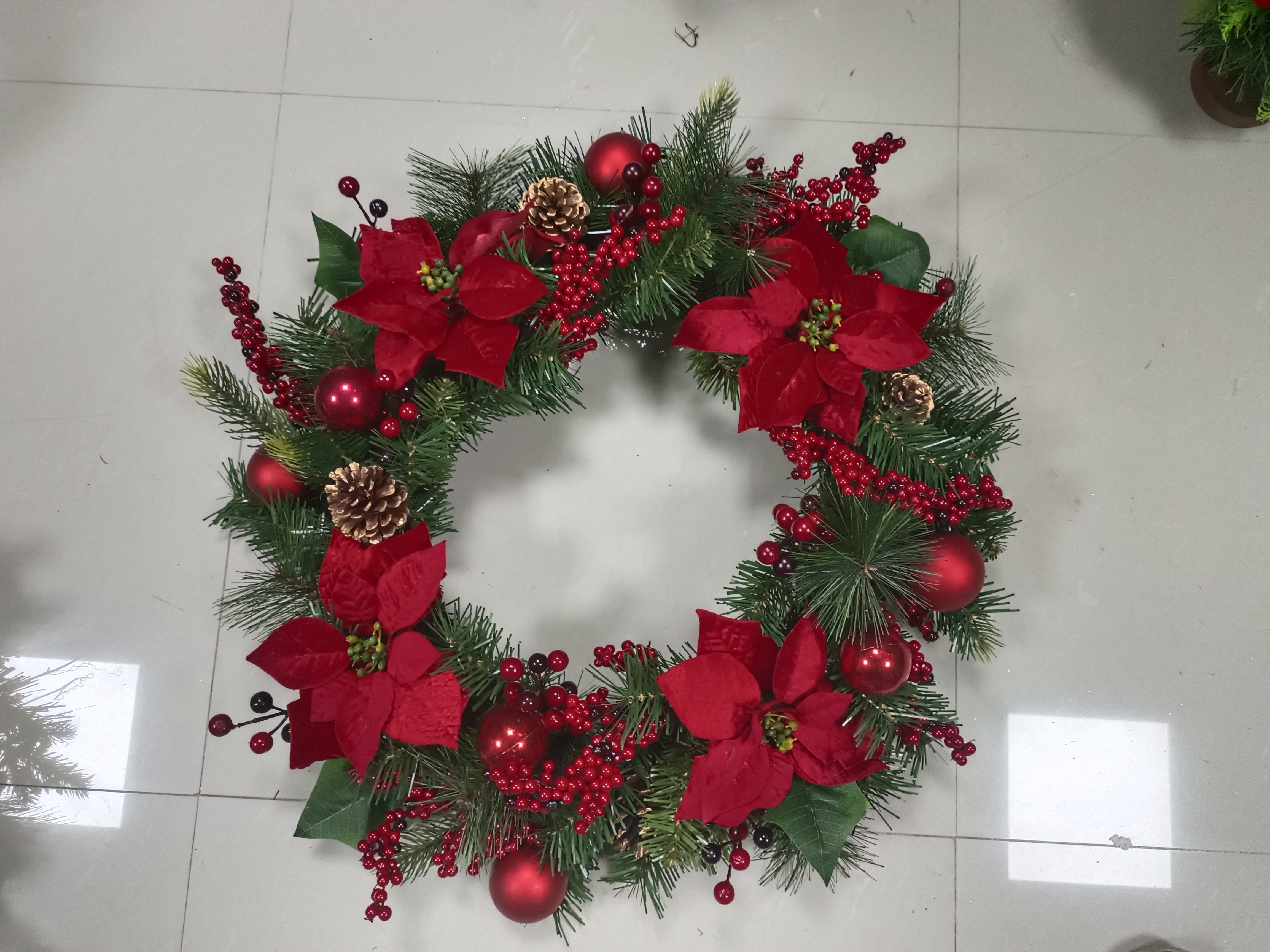  松ぼっくりのリース