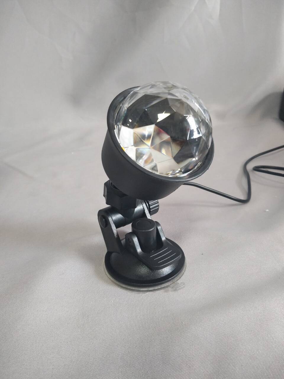 タンダードUSB搭載車の周囲のライト - 調整可能な輝度とカラーモ​​ードを備えた簡単なインストールインテリアLEDストリップ