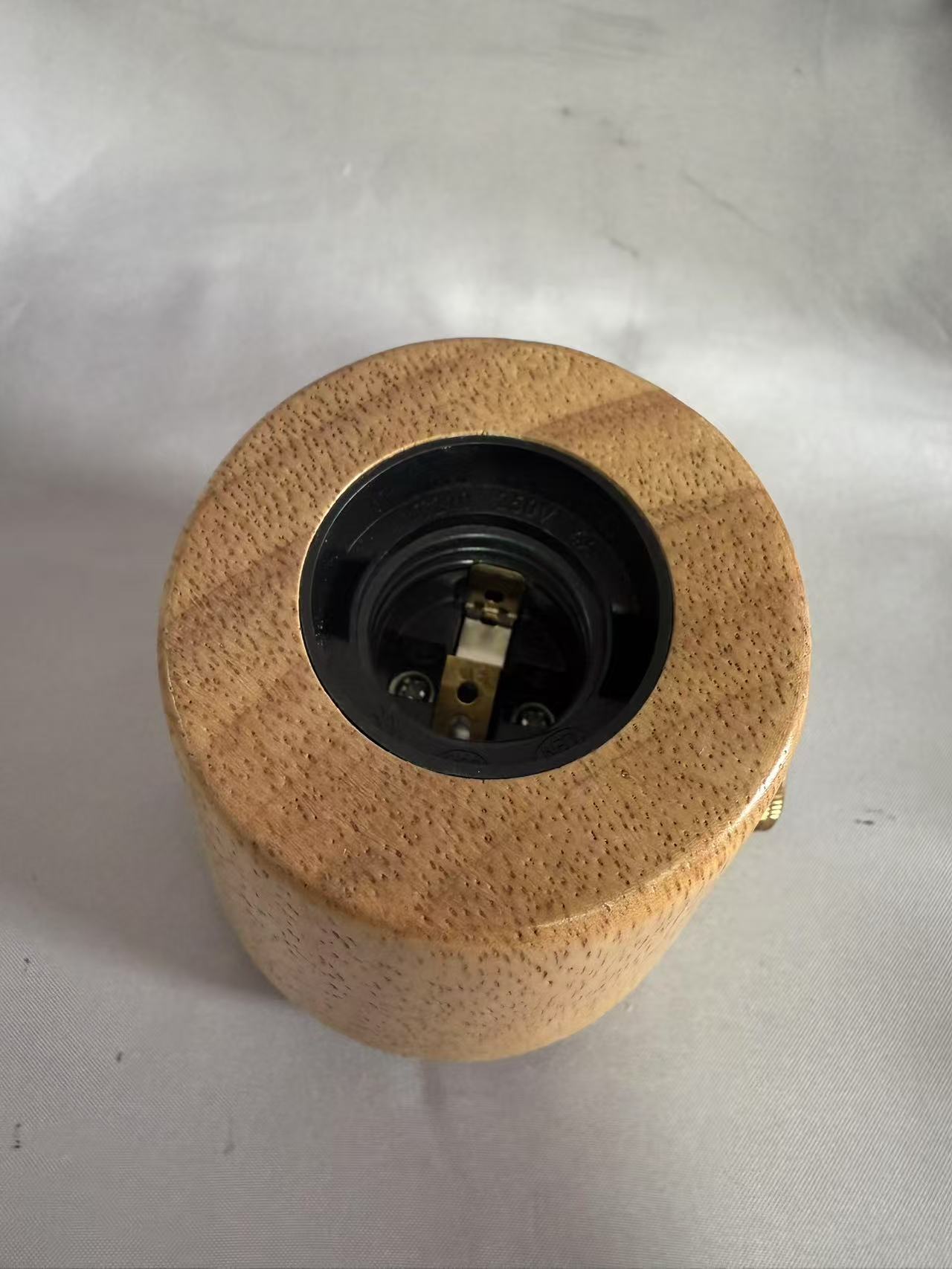 20cmの円錐形のベースLED電球、愛らしい猫型のライトトッパー、タイプC充電式デザイン、ポータブル装飾ランプ