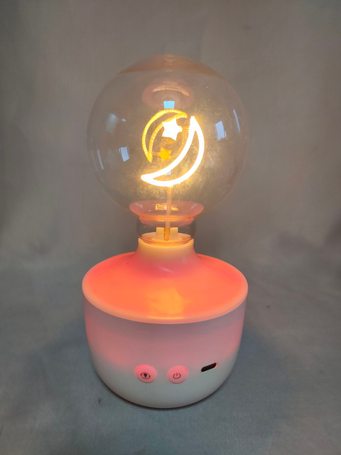 透明なガラス色合い、バッテリー/USB操作、夢のような装飾ライトを備えたスタームーンをテーマにした7色のアンビエントテーブルランプ