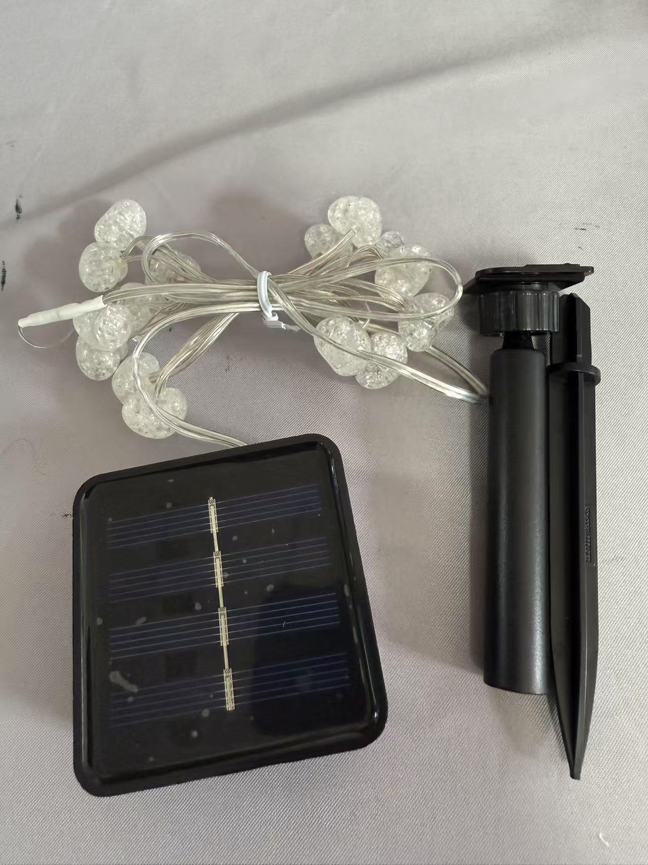 15ライトの透明なパチパチ型ハート型LEDストリングライト温かい白い輝き、結婚式/イベント/家のためのロマンチックな装飾照明付き