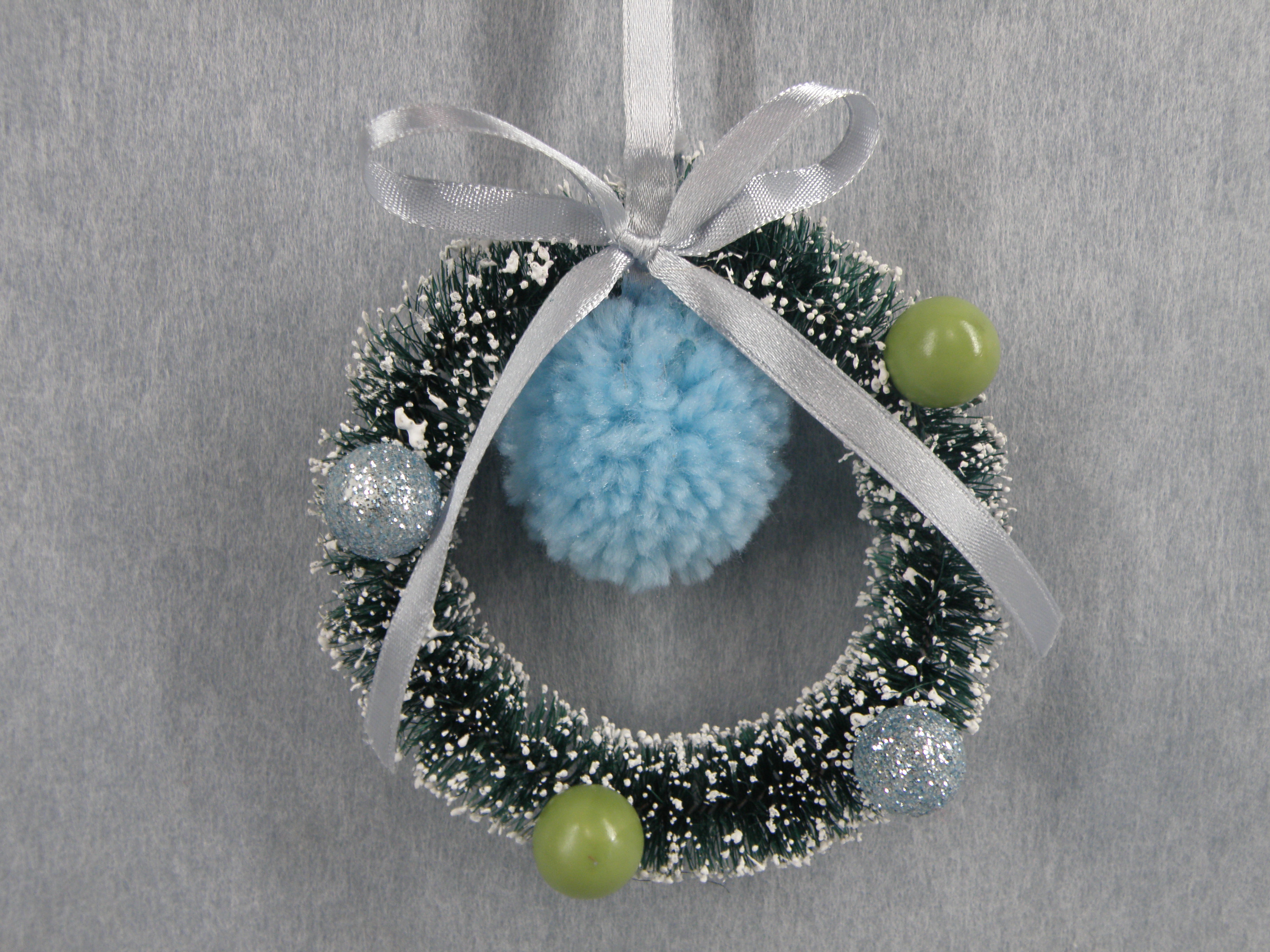 コットンボールリース(S)