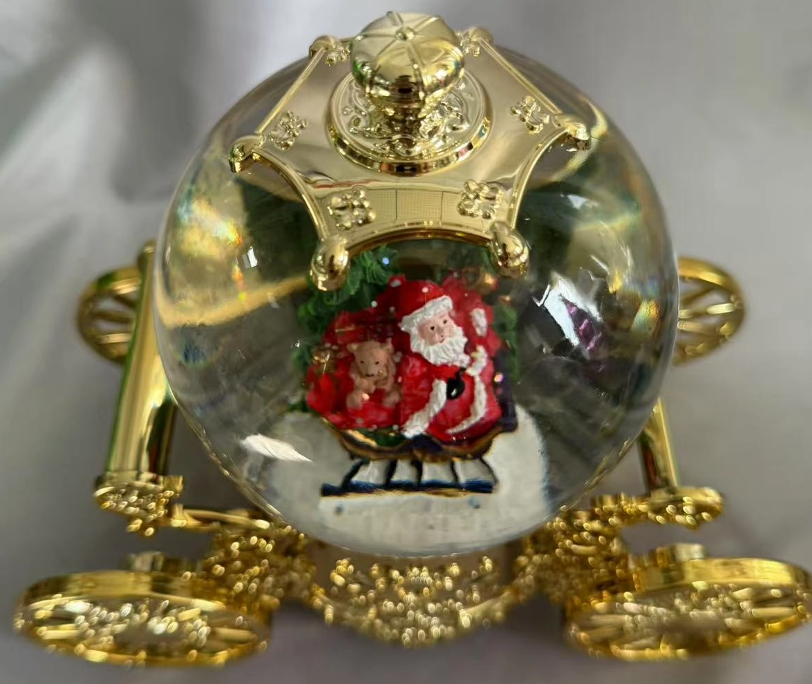 金メッキのカボチャのキャリッジランタン気まぐれな年配の高齢者&クマのインテリア