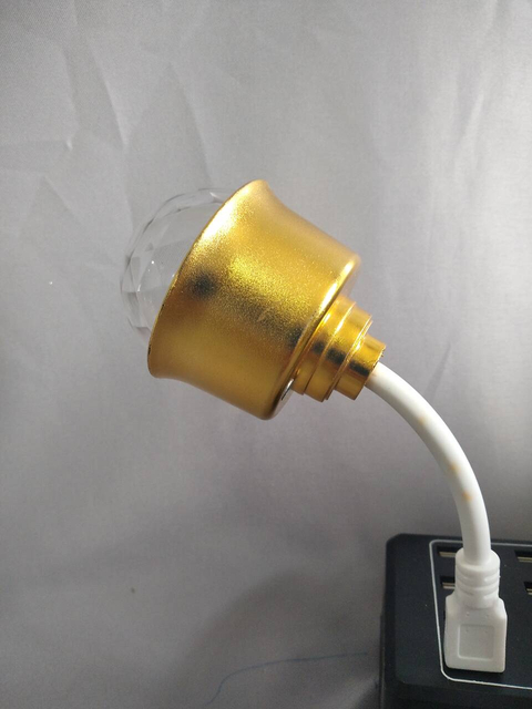 GoldenUSB Flexible Arm Voice -Controlled Mini Ambient Night Light with English Voiceコマンド - 寝室/保育園/装飾照明のための調整可能な輝き