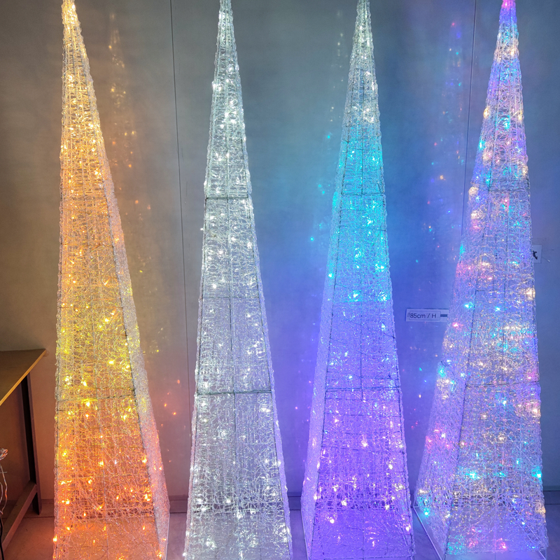 クリスタルスクエアタワーライト