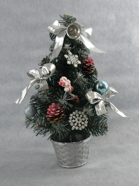 X'masグリーンミニツリー盆地+グリッターデフコル付き。ボール/松ぼっくり/シルバーベルト - 57