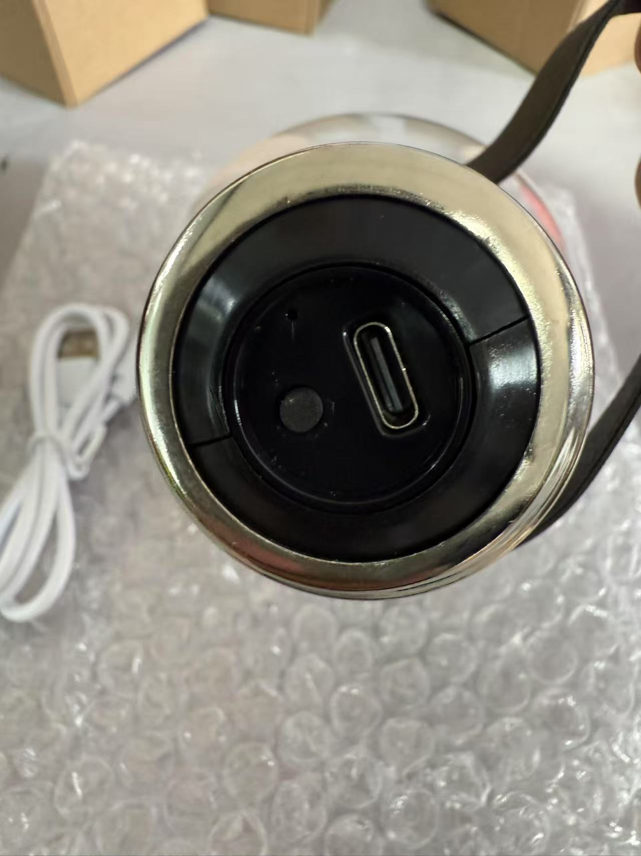 タイプ-C充電式バッテリーを備えたスマイリーフェイスシェイプLED電球、45cmの白いUSBケーブルが含まれています、ポータブル装飾ライト