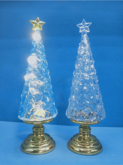 星が付いたアクリル製の透明なクリスマスツリー