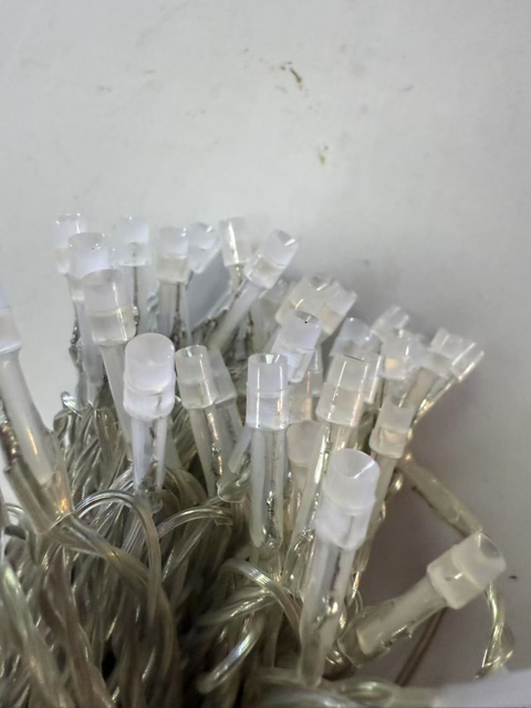 RGB同期フラッシングF4コントローラー +リモートコントロールを備えたヘッドヘッドライトストリング