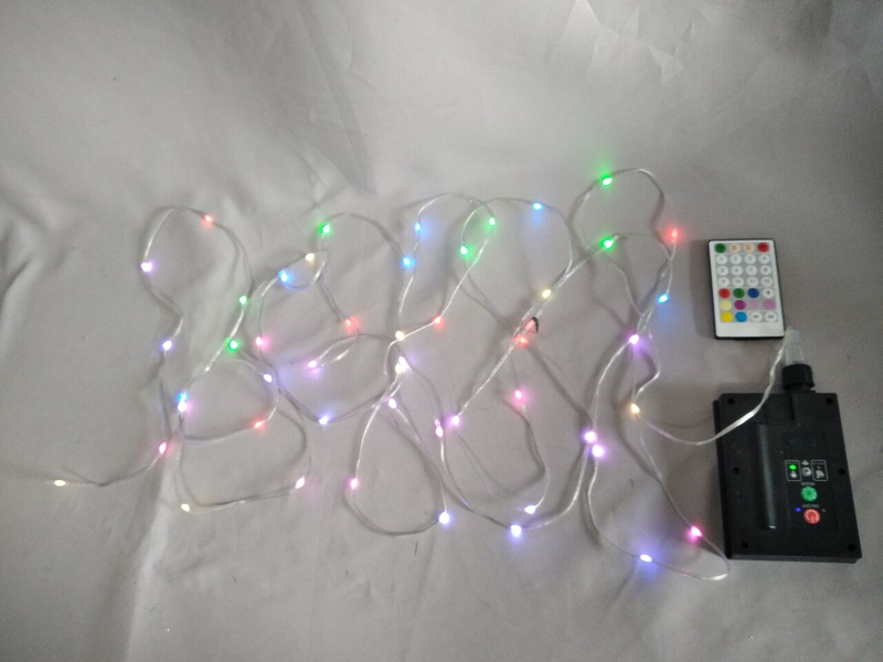 LED文字列ライト| 50 PCカラー変化（RGB）ファセット電球| 10cm間隔| 2線PVCコーティングフレキシブルケーブル（IP65防水性）|太陽電池式（600mAh充電式バッテリー）| 8つのライトモード