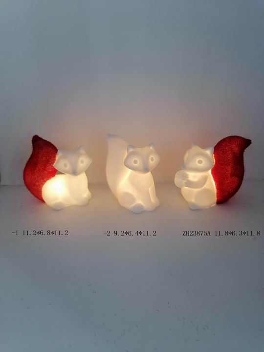 磁器リス、白/赤テールライト付き - 17