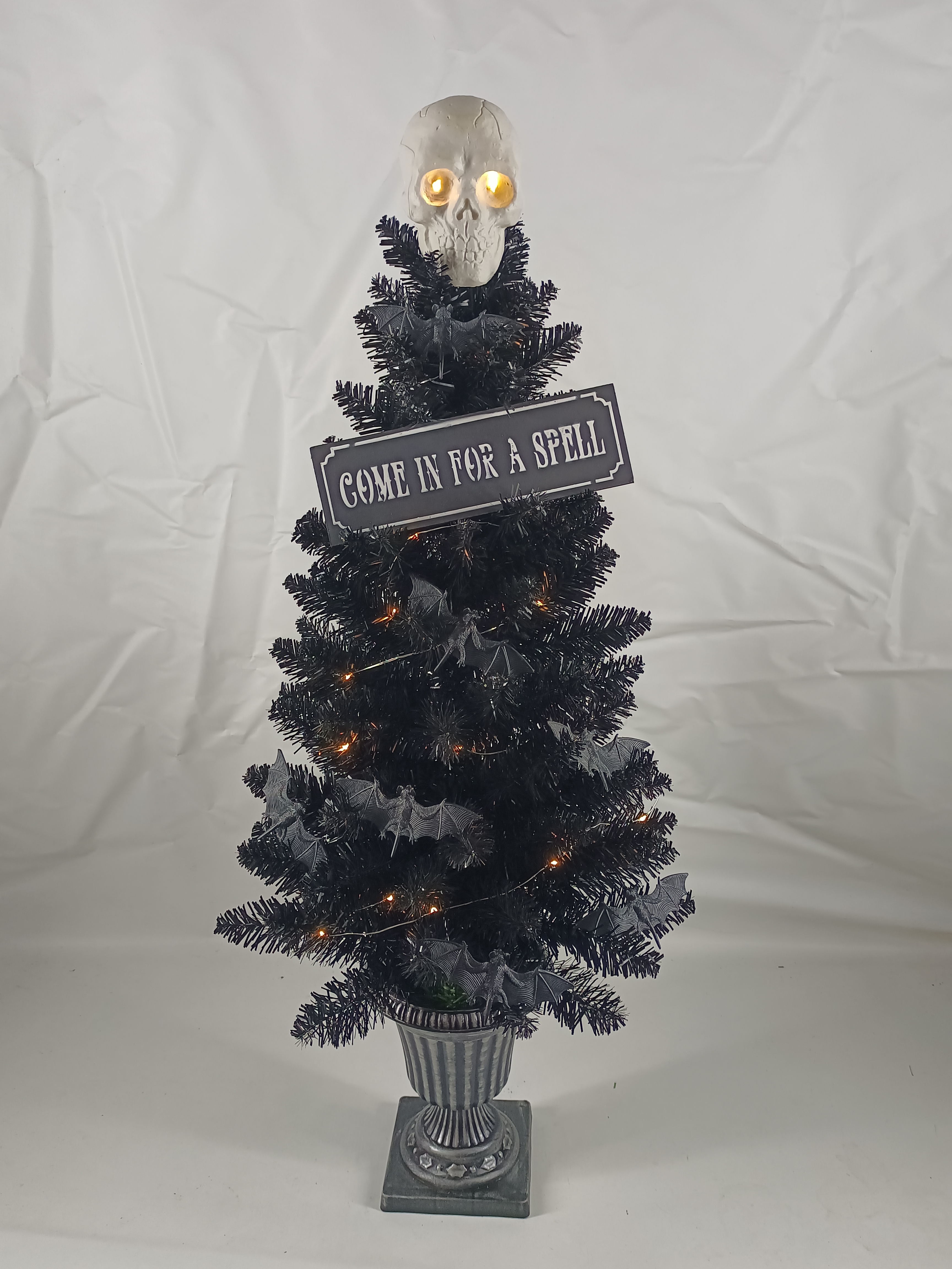 普通のクリスマスツリー HW-4