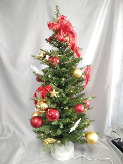 LEDライト付きの90cm回転緑の人工クリスマスツリー