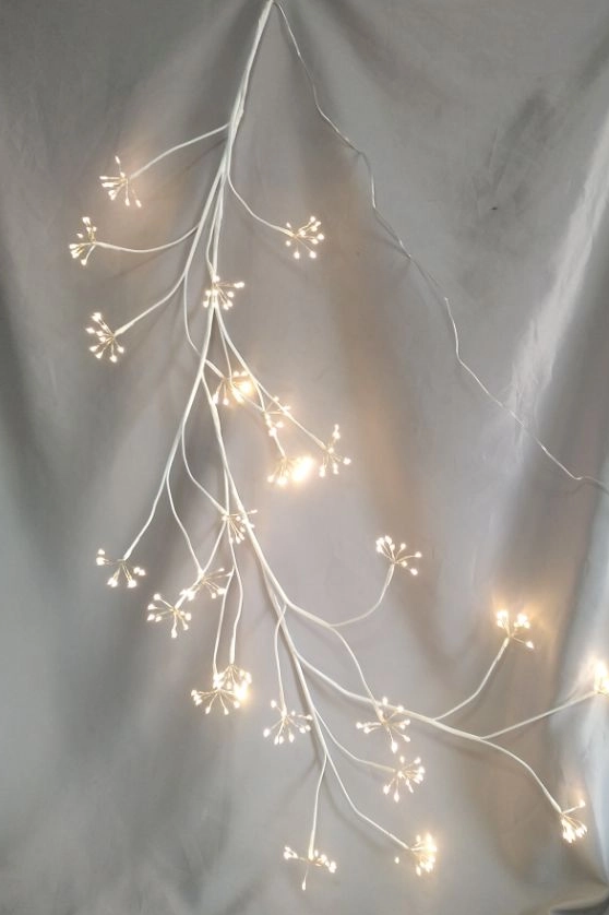 新しい1.5m人工枯れた枝サクラブロッサムLEDライトツリー - リアルな小枝デザインのエレガントなチェリーフラワー装飾ランプ