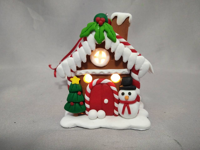 手作りの雪だるまとクリスマスツリーのコテージ飾り暖かい白いLEDライト| 6×6×8cmミニ照明付き冬の装飾