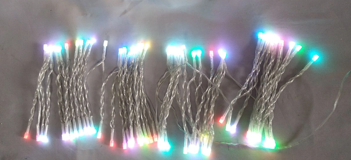 F5 concave RGB LED文字列ライト| 10cm間隔| 15の動的モード（フェード/フラッシュ/ストロボ/チェイス）| USB搭載（5V/2A入力）| 30 LED/5M全長（4.5m照明 + 0.5mリードワイヤー）| IP44スプラッシュプルーフ|