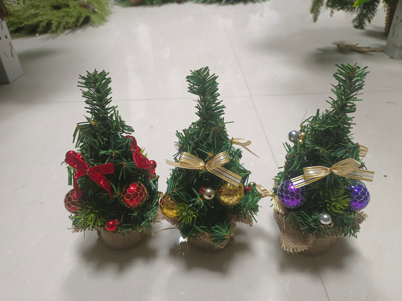 X'mas Green Mini Tree マテリアルレッグ + デフコル。ボールとベルト - 21