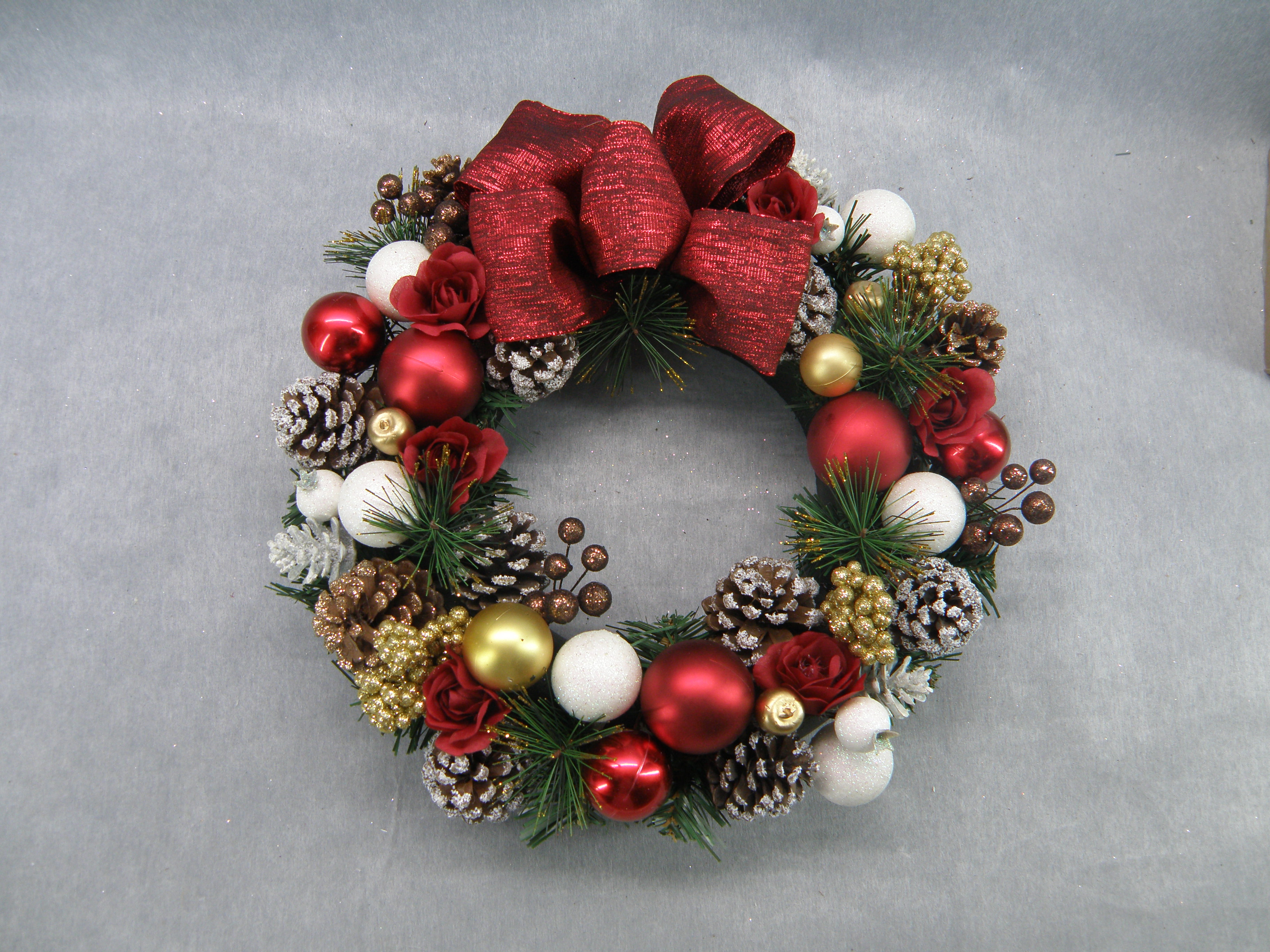 松ぼっくりのリース 