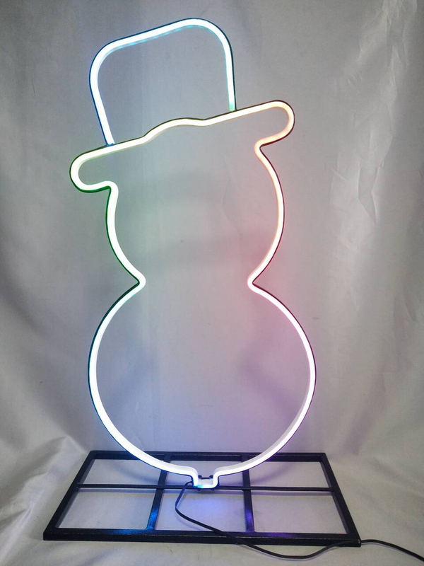 雪だるまをテーマにした鉄のフレームカラー変化LEDライトストリップ - 高さ60cm x幅29.5cm幅のお祝い屋外/屋内装飾鮮やかなダイナミックな照明付き